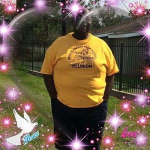 Meet your Posher, Raymond